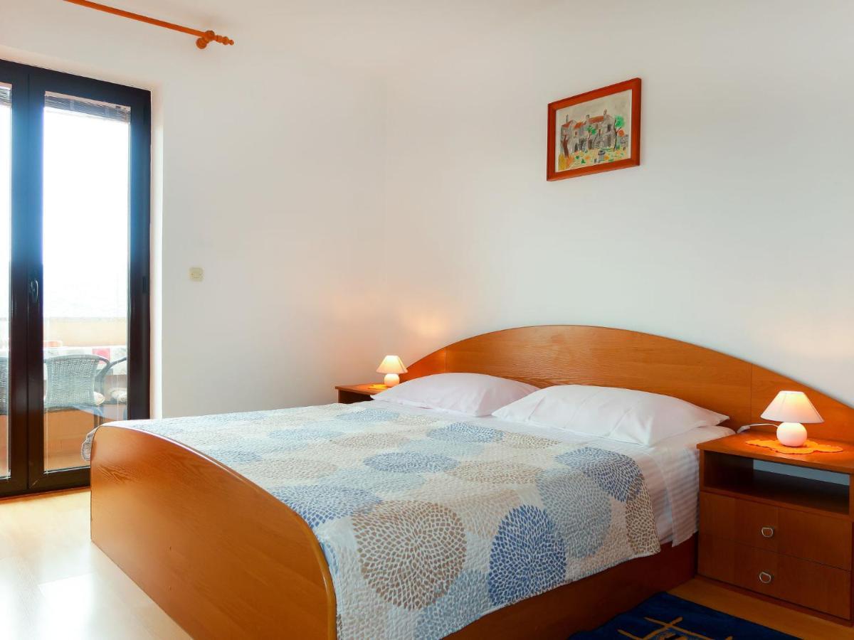 Apartment Rosic - Krk217 By Interhome คอร์นิช ภายนอก รูปภาพ